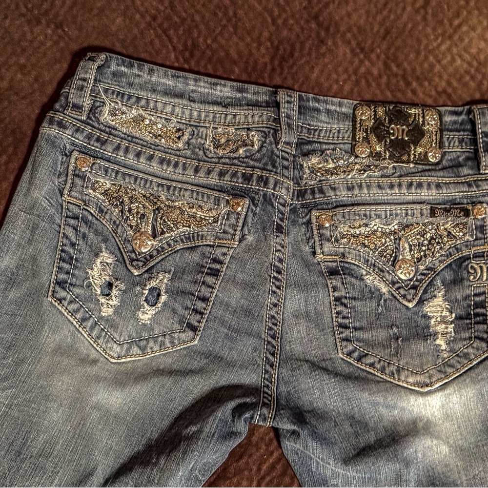 Miss Me Jeans, Signature Slim Boot, Size 31, Med Wash